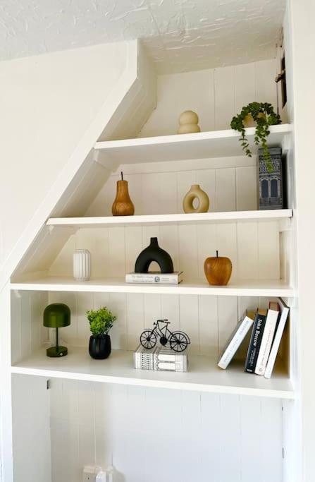 2 Bed Flat- Belsize Park Londres Exterior foto