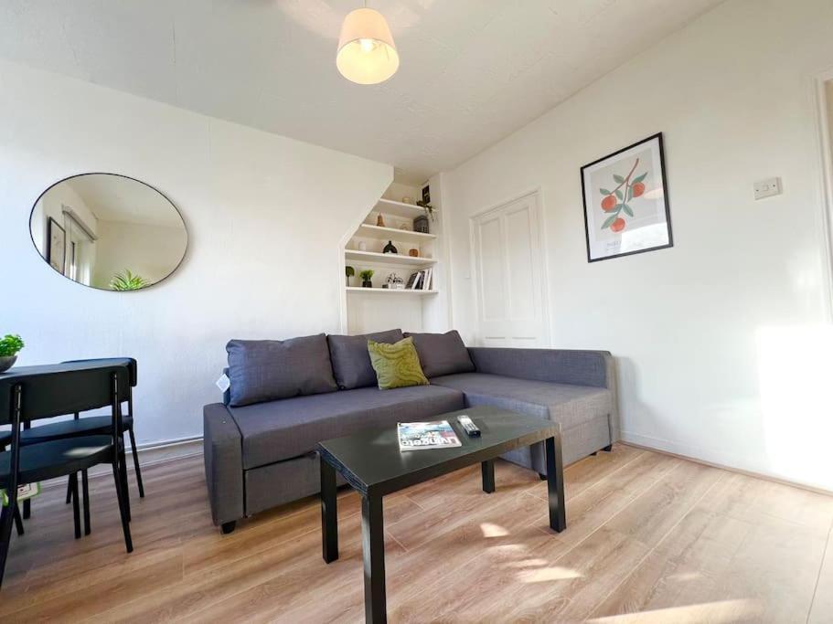 2 Bed Flat- Belsize Park Londres Exterior foto