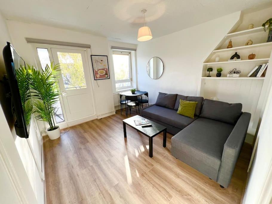 2 Bed Flat- Belsize Park Londres Exterior foto